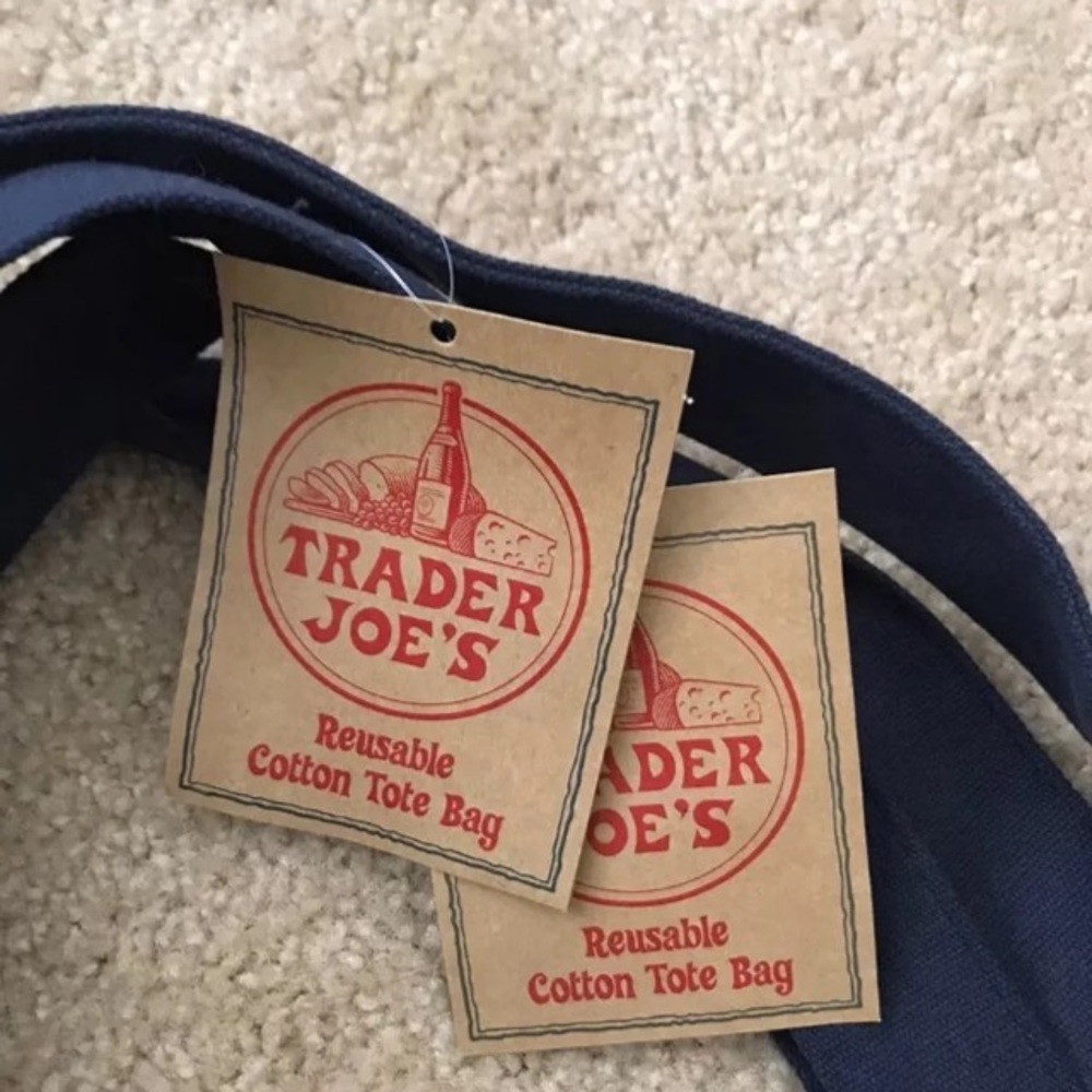 Trader Joe’s Bags x 2 Canvas Totes • BNWT! VERY HARD TO FIND! - Picture 3 of 5